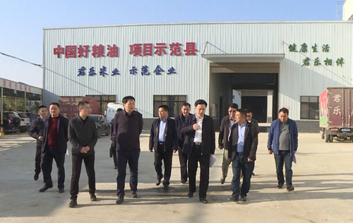 廖星輝調研全市糧食安全省長責任制落實暨“中國(guó)好糧油”項目實施情況